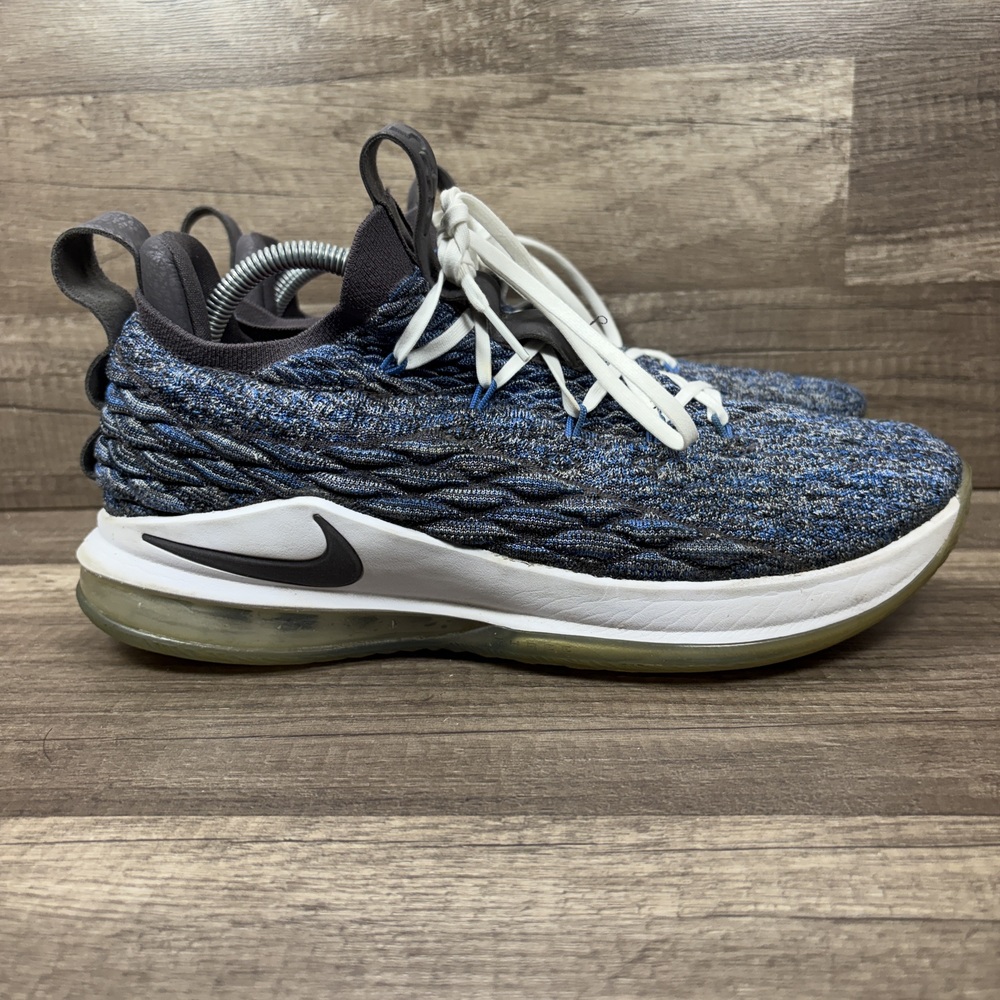 Nike LeBron 15 Low Knit Basketball Blue Gray Mens Size 10.5 AO1755-400 Sneakers